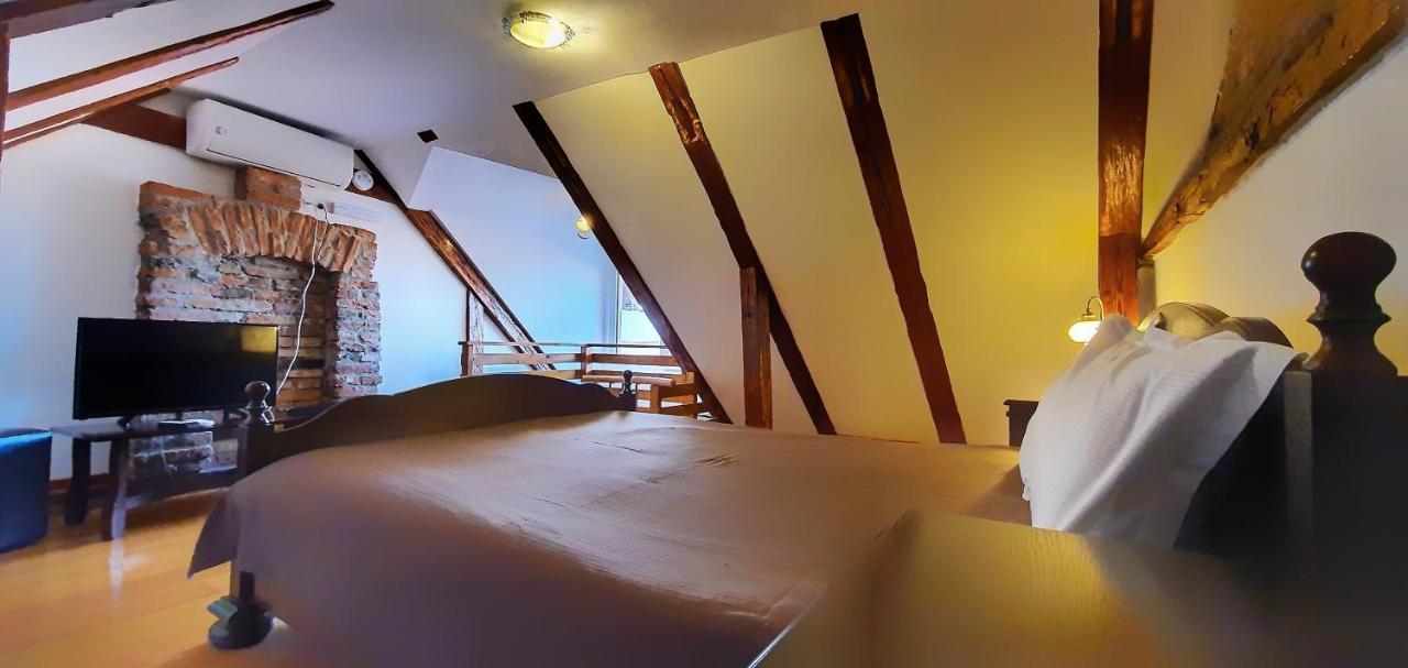 ホテル Casa Crown ブラショフ エクステリア 写真