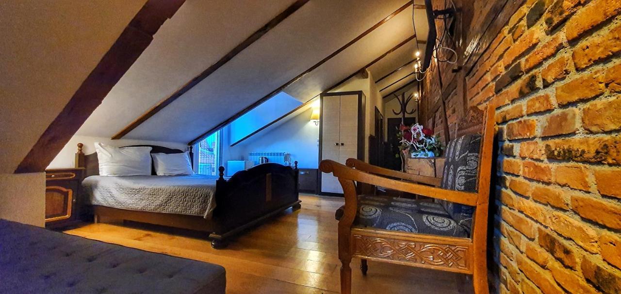 ホテル Casa Crown ブラショフ エクステリア 写真