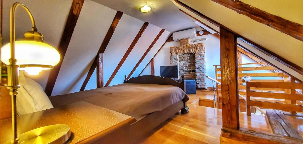 ホテル Casa Crown ブラショフ エクステリア 写真